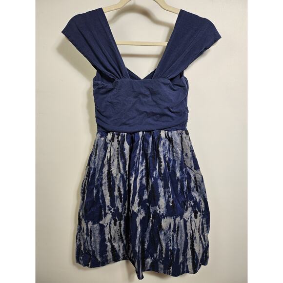 Converse All Stars Sundress Size S Cotton With Lining - Picture 9 of 16